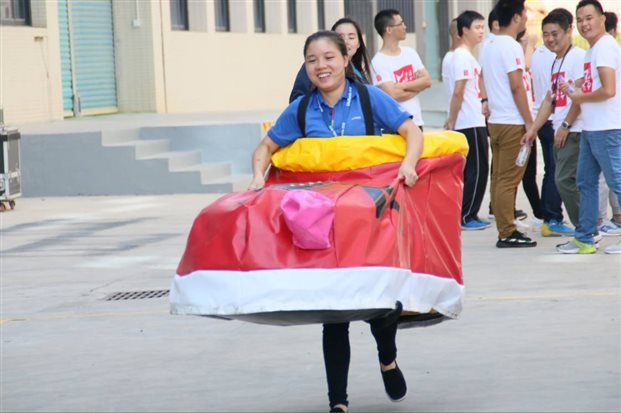 看我多了一只“快乐的大脚”,瞬间脚底生风!
